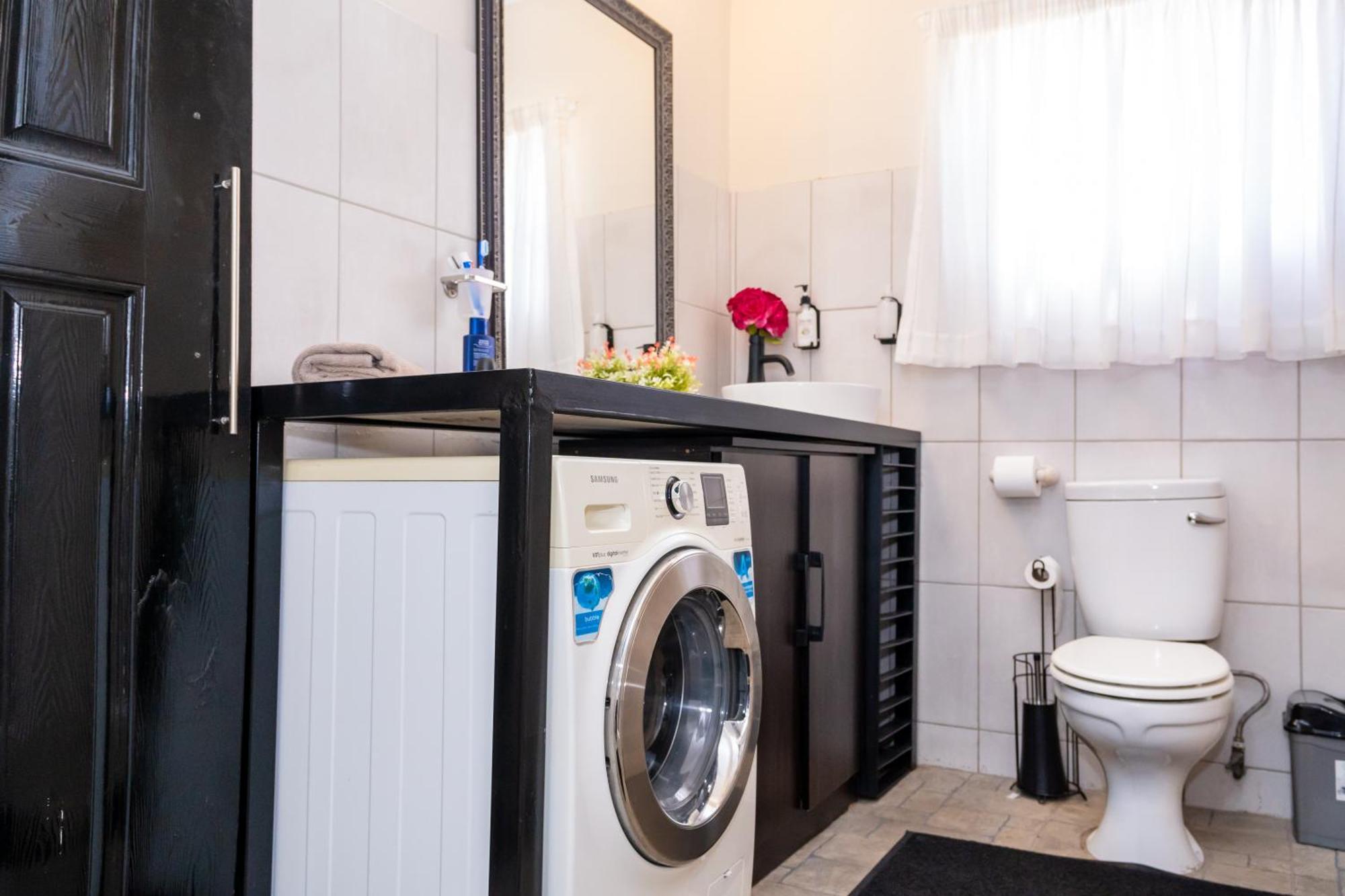 High Court Self Catering Apartments Mbombela Екстер'єр фото